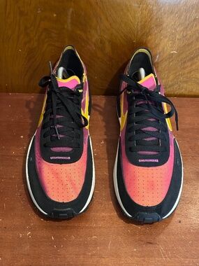 NIKE Waffle One Active Fuchsia Sneakers